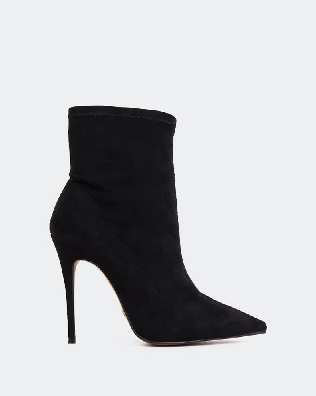 Aya Black Suede