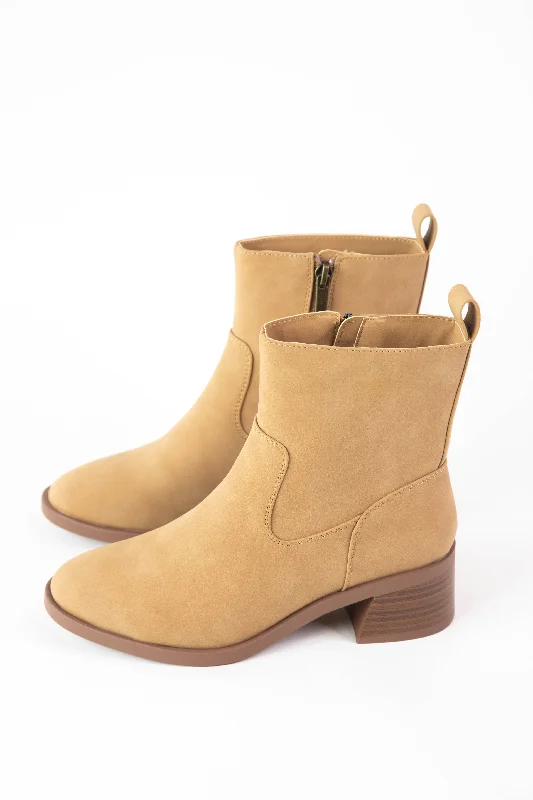 Beaver Low Heeled Bootie, Coffee